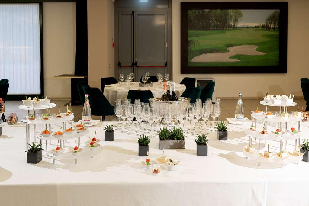 Doubletree By Hilton Milan Malpensa Solbiate Olona Hotel Kemudahan gambar
